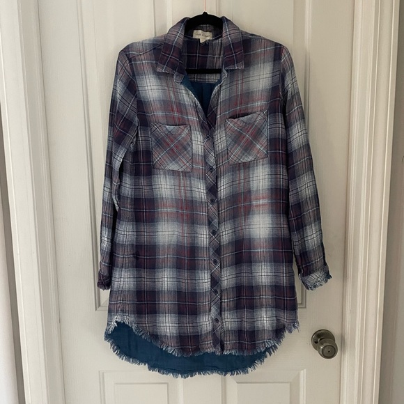 cloth & stone Tops - Flannel long top by cloth & stone.  Size medium.